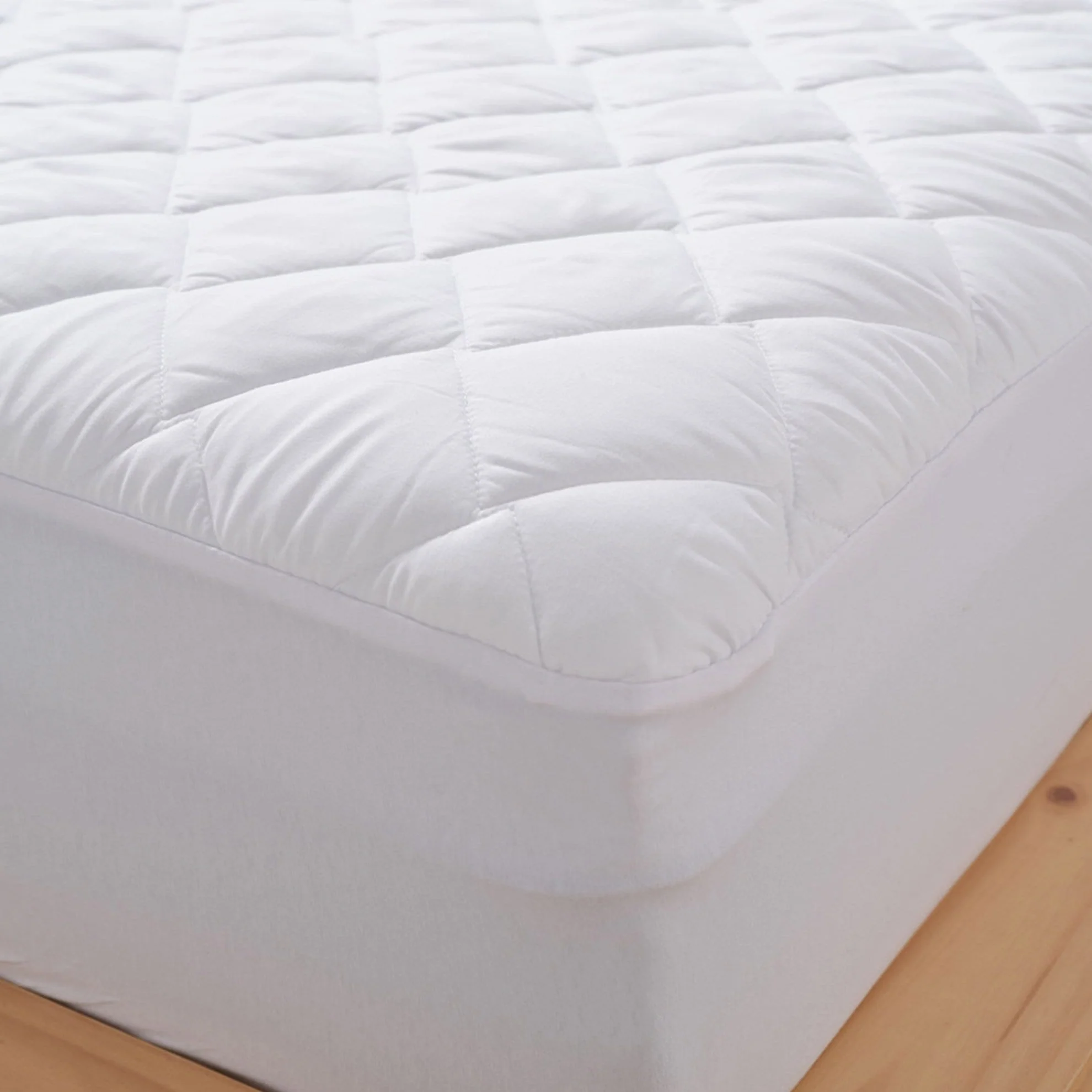Waterproof Mattress Protector - Out Of Box - Image 4