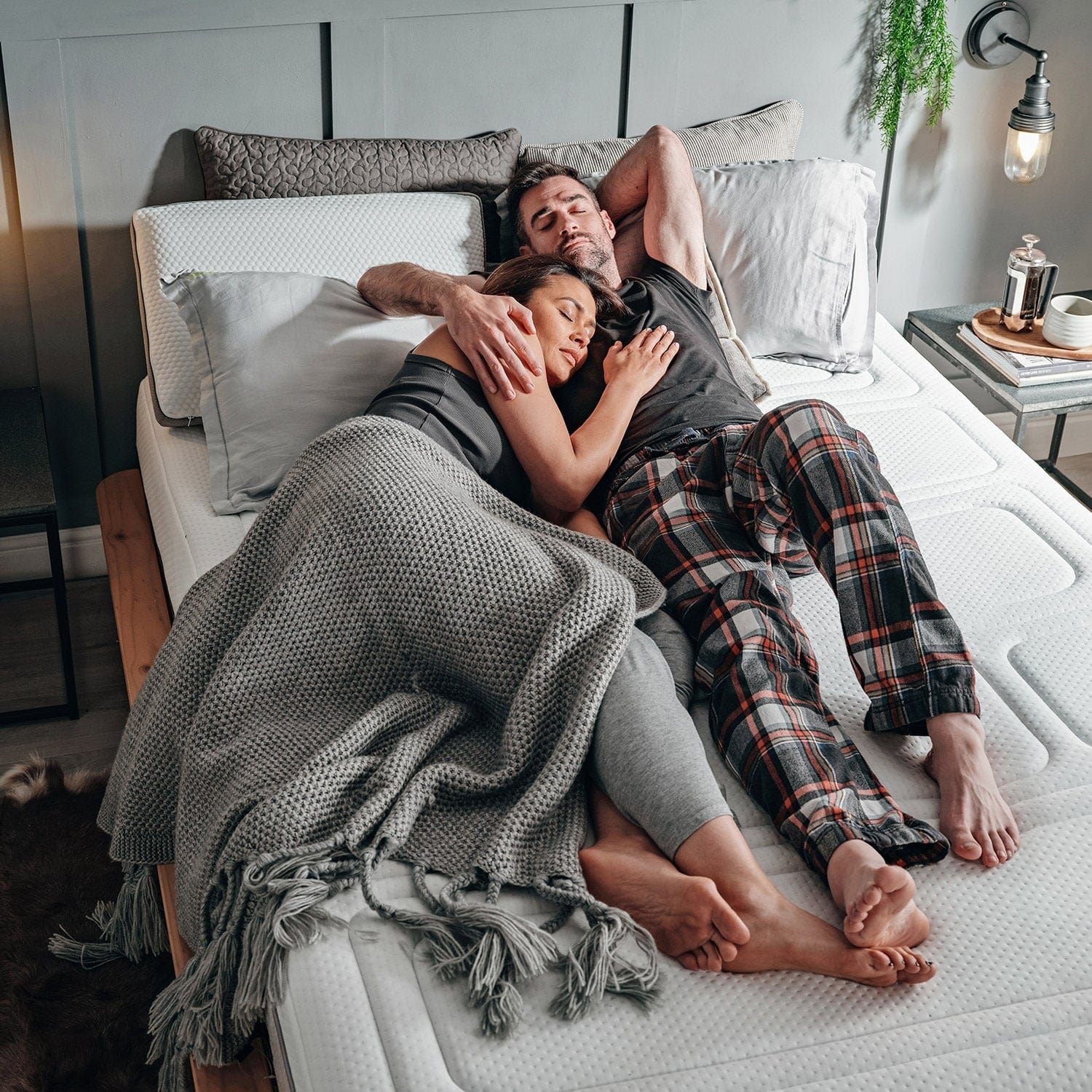 OTTY Pure Hybrid Bamboo Mattress with Charcoal - Image 5